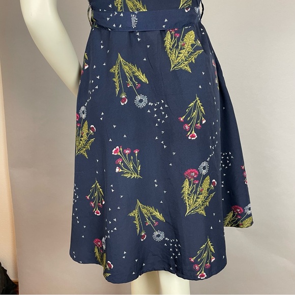 Circus Dress Dandelion Print‎ Navy Blue XS UK Size 8 Retro A-Line Belted Twee - Picture 6 of 12